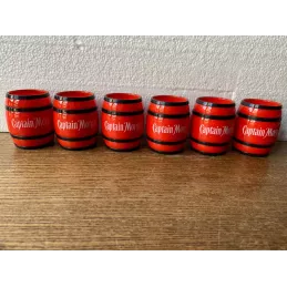 6 PETITS TONNEAUX CAPTAIN MORGAN 5CL EN RESINE