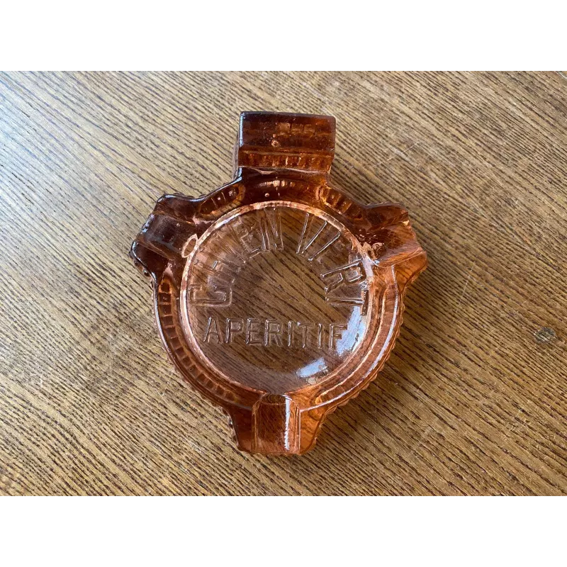 CENDRIER CHIEN VERT APERITIF EN VERRE PRESSE AVEC SUPPORT POUR BOITE D'ALLUMETTES CENDRIER CHIEN VERT APERITIF EN VERRE PRESSE AVEC SUPPORT POUR BOITE D'ALLUMETTES