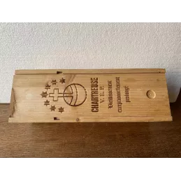 BOITE CHARTREUSE EN BOIS 35CM X12CM