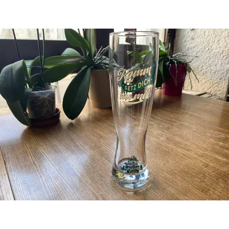 1 VERRE  KAPUZINER 50CL HT 25CM
