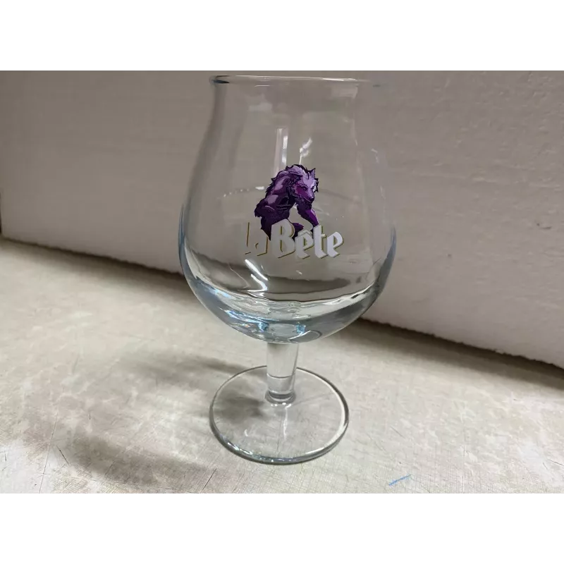 6 VERRES  LA BETE  25/33CL HT 15.50CM