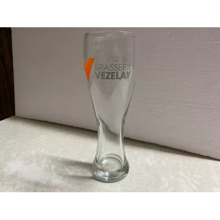 1 VERRE BRASSERIE VEZELAY  50CL HT 24.20CM