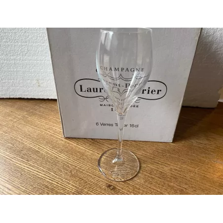 6 FLUTES CHAMPAGNE  LAURENT-PERRIER 16CL HT 19.50CM