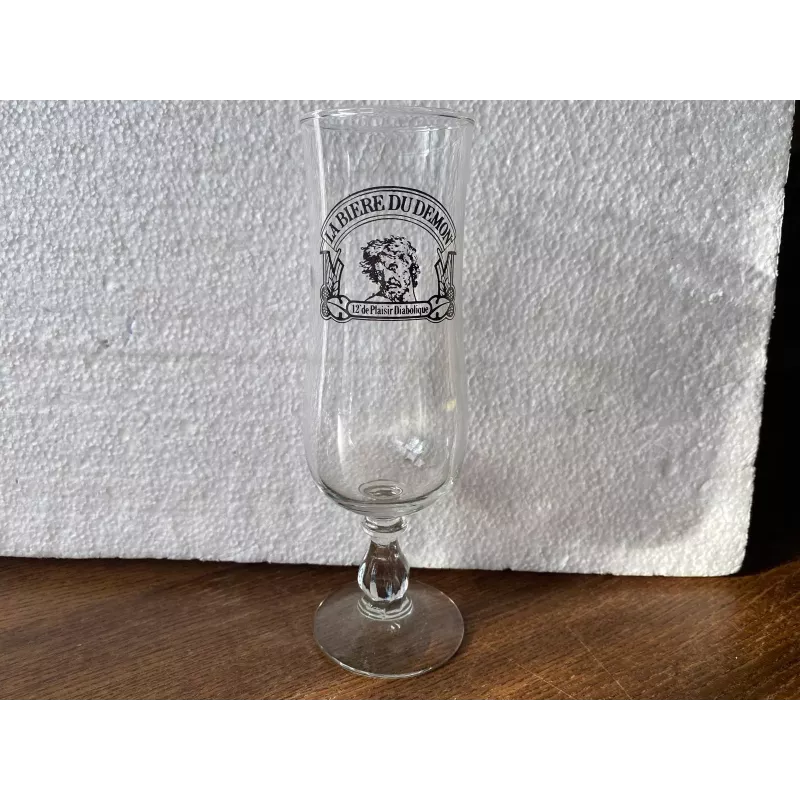 1 VERRE BIERE DU DEMON  15CL HT 17.20CM