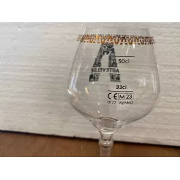 1 VERRE ARTEVELDE 33/50CL HT 22.50CM