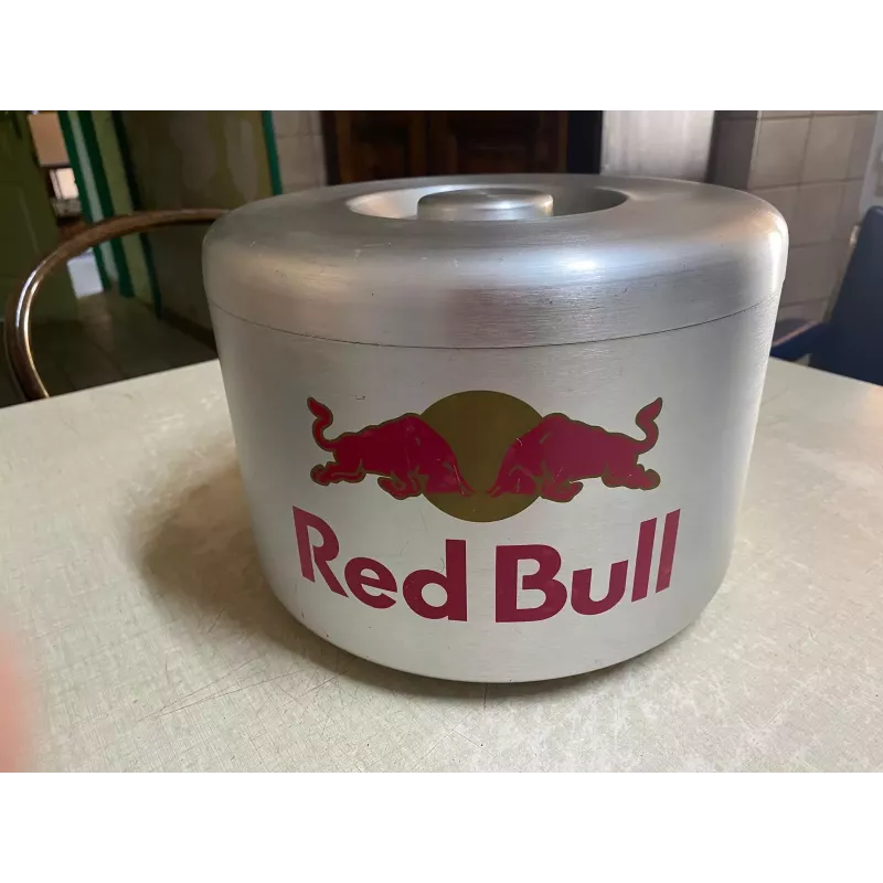 BAC A GLACE  RED BULL  DIAMETRE 26CM  EN ALU BAC A GLACE  RED BULL  DIAMETRE 26CM  EN ALU