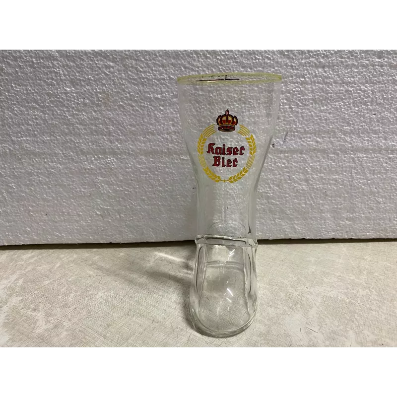 1 BOTTE KAISER BIER 25CL HT 14.80CM 1 BOTTE KAISER BIER 25CL HT 14.80CM