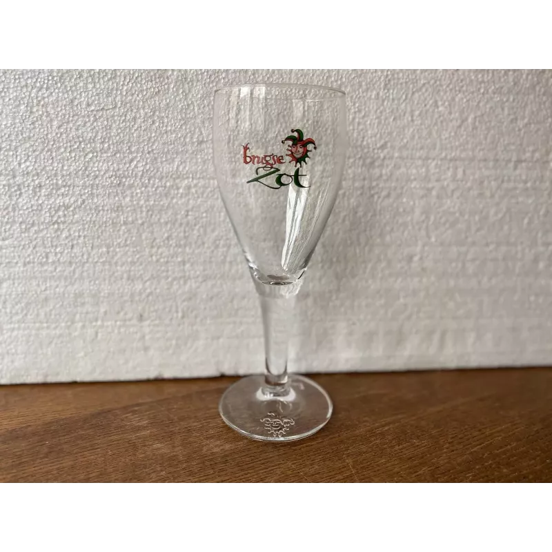 1 VERRE BRUGSE ZOT 20CL HT 20CM 1 VERRE BRUGSE ZOT 20CL HT 20CM