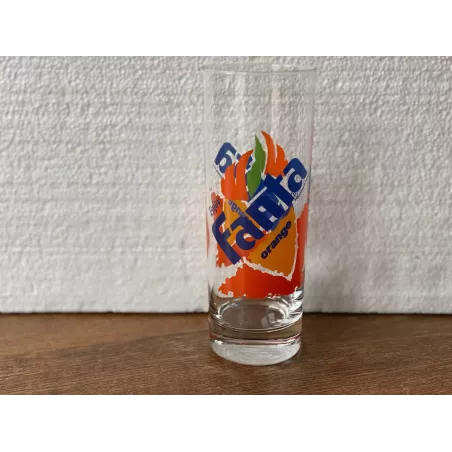 1 VERRE FANTA 33CL HT 17CM