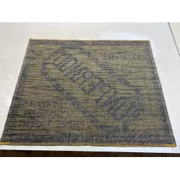 TAPIS DE CARTES  UN  PERNOD    61CM X50CM TAPIS DE CARTES  UN  PERNOD    61CM X50CM