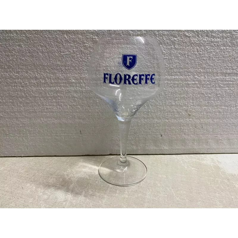 6 VERRES  FLOREFFE 50CL HT.21.50CM 6 VERRES  FLOREFFE 50CL HT.21.50CM