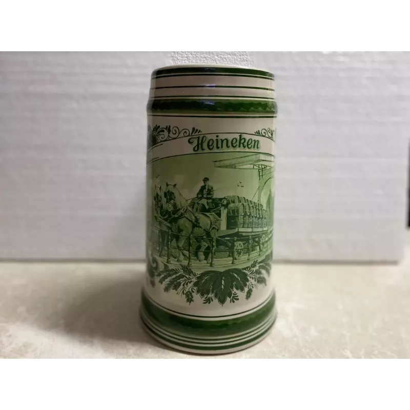 CHOPE HEINEKEN  3 LITRES EN DELFT   VERTE LA + RARE  HT 26CM CHOPE HEINEKEN  3 LITRES EN DELFT   VERTE LA + RARE  HT 26CM