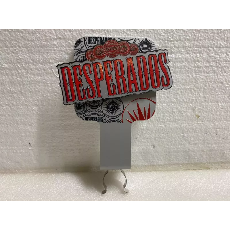 CAVALIER DESPERADOS EN TOLE  14CM X14CM CAVALIER DESPERADOS EN TOLE  14CM X14CM