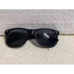 LUNETTES   DE SOLEIL   GUINNESS