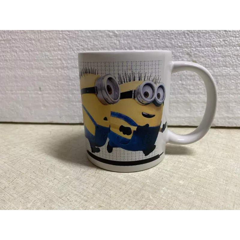 MUG MINION  HT 9.60CM MUG MINION  HT 9.60CM
