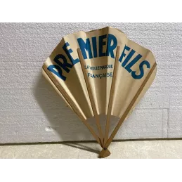 1 EVENTAIL    UN PREMIER