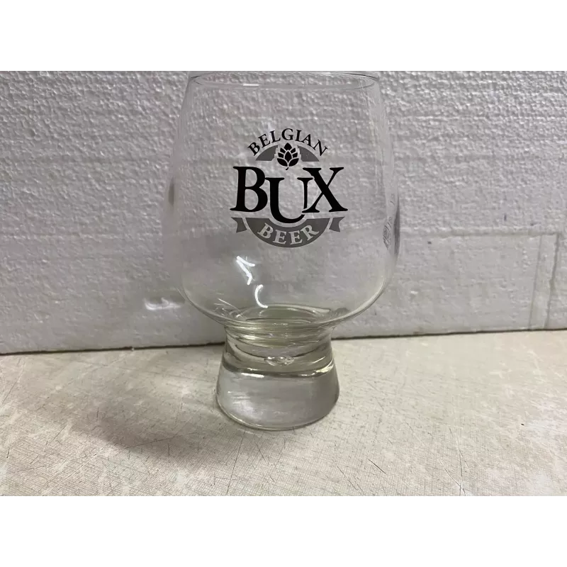 1 VERRE BUX 25/33CL  HT 14.60CM