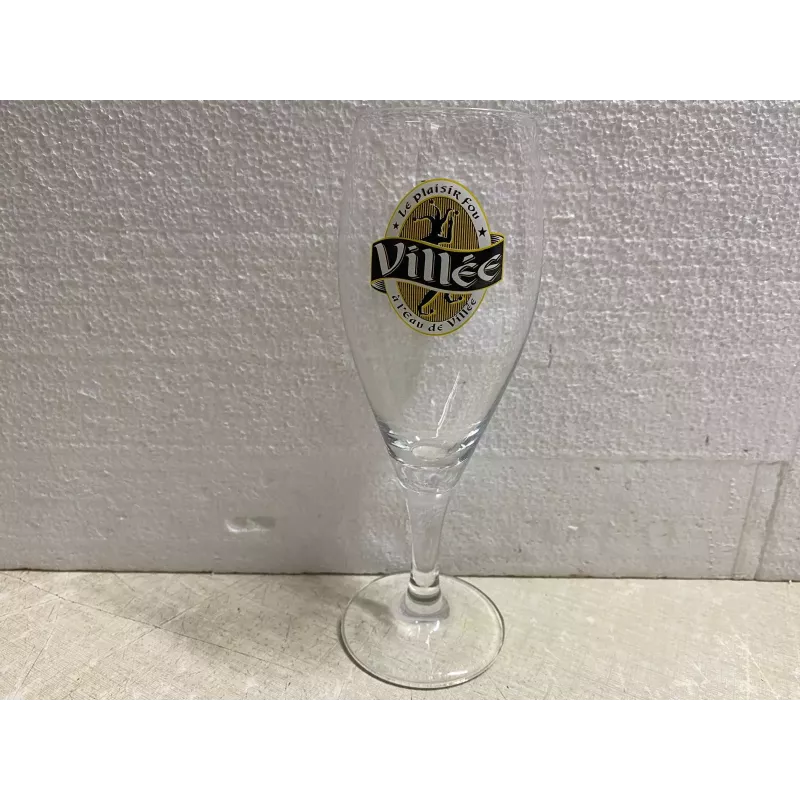 1 VERRE VILLEE 25CL HT 20.50CM BRASSERIE DES LEGENDES
