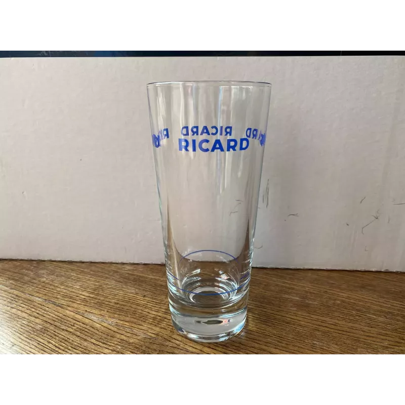 1 VERRE RICARD  TRES TRES RARE  HT  15.50CM