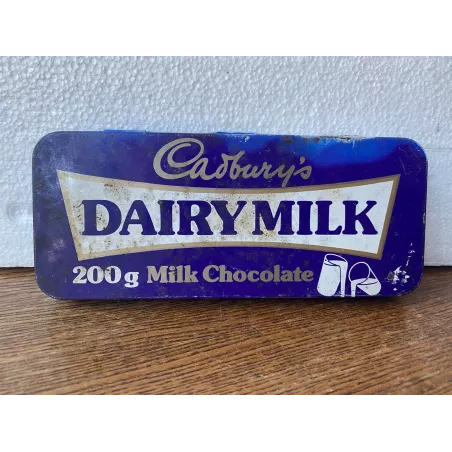 BOITE CADBURY'S   DAIRY  MILK