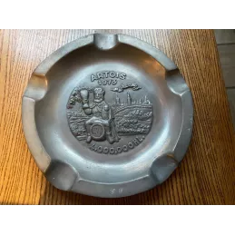 CENDRIER  STELLA ARTOIS  EN PLOMB DIAMETRE 19CM ANNEE 1973