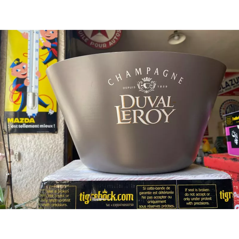 1 VASQUE  CHAMPAGNE DUVAL LEROY  39CM X26CM