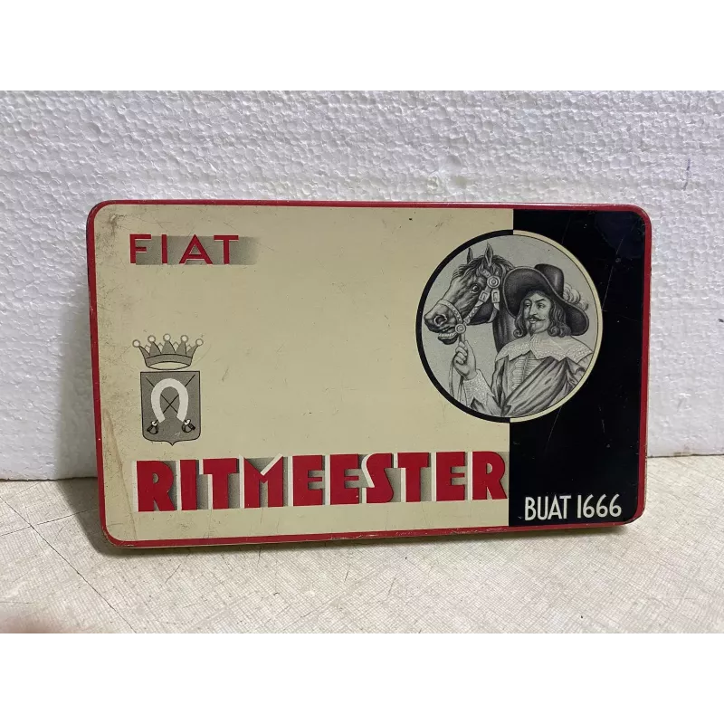 1 BOITE CIGARES  FIAT  RITMEESTER   17.50CM  X 10.50CM