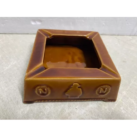 CENDRIER  COGNAC  COURVOISIER   12.50CM X12.50CM