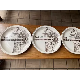 6 ASSIETTES  LA CHOUCROUTE  DIAMETRE 24.50CM