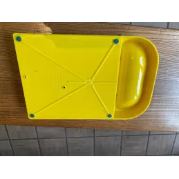 RAMASSE -MONNAIE  GILLETTE  ET DISTRIBUTEUR   30CM X20.50CM