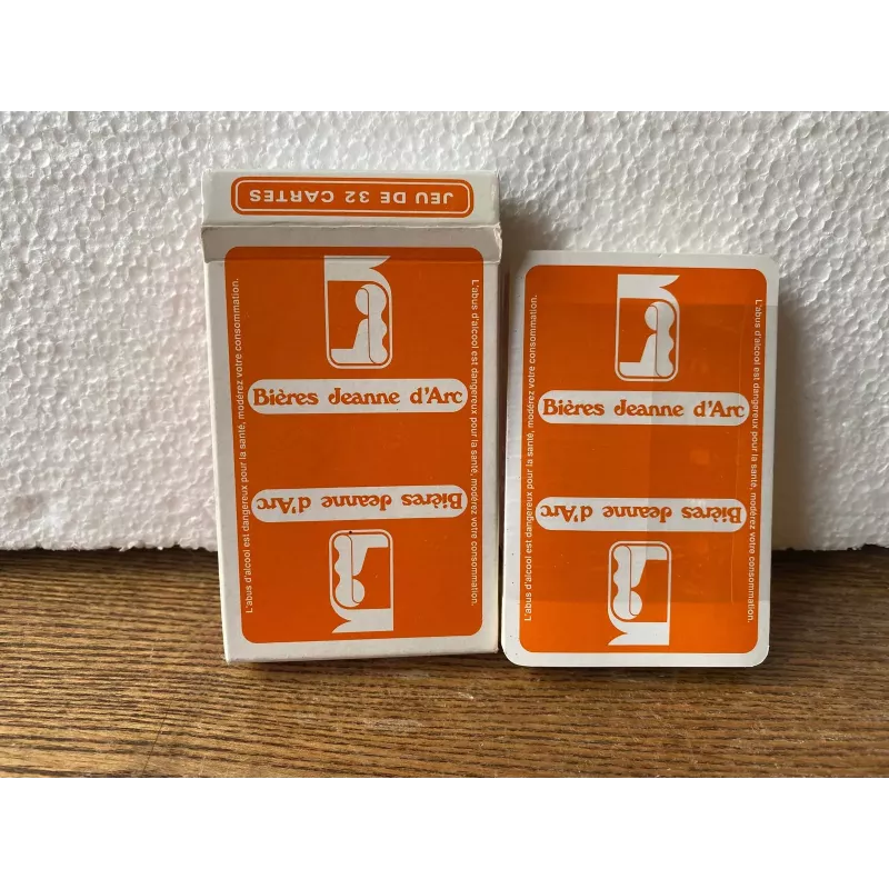 1 JEU DE 32 CARTES  BIERES  JEANNE D'ARC