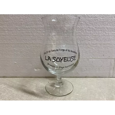 1 VERRE LA SOYEUSE 25CL HT 17.50CM BRASSEE EN PAYS LYONNAIS