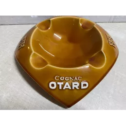 CENDRIER COGNAC  OTARD  20.50X20.50CM