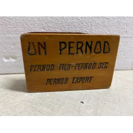 BOITE A CARTES  UN PERNOD