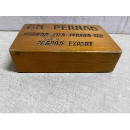 BOITE A CARTES  UN PERNOD