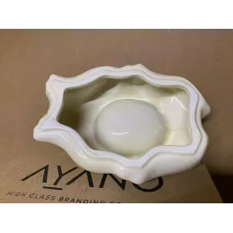 CENDRIER  L'HERITIER GUYOT  BLANC  PETIT MODELE 19CM X12CM