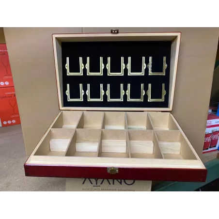 BOITE A THE LIPTON  35.50CM X21CM X13CM DE BELLE FACTURE