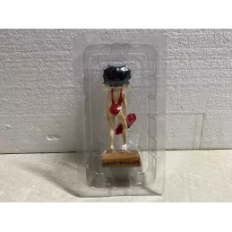 FIGURINE  BETTY BOOP  HT 14CM   SAUVETEUSE EN MER