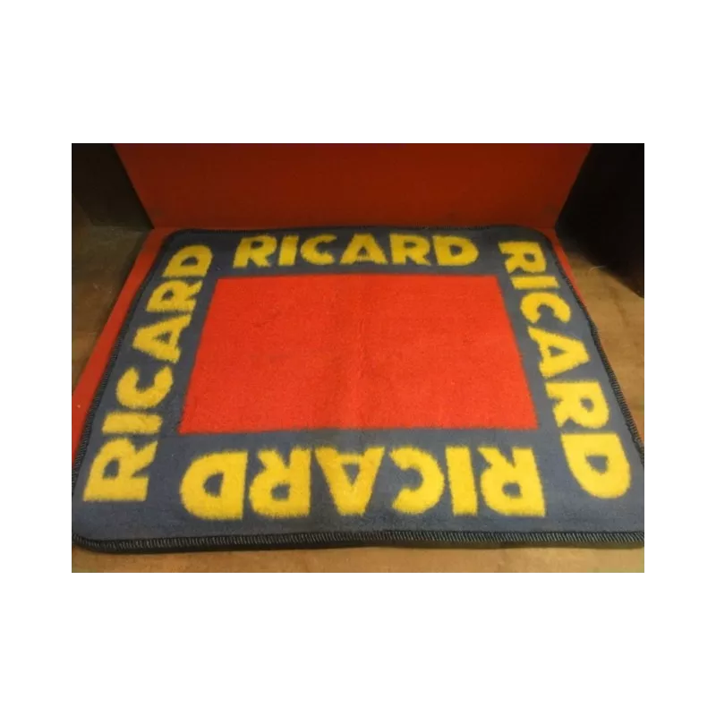 1 TAPIS DE CARTES RICARD 