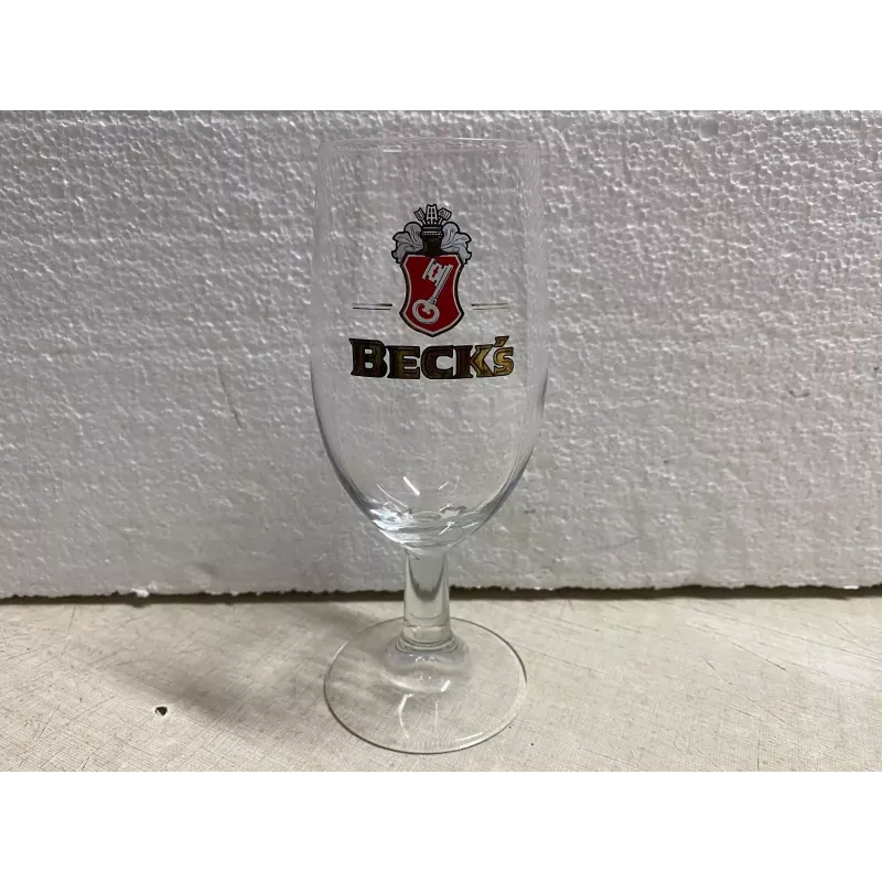 1 VERRE BECK'S  20/22CL HT 16.40CM