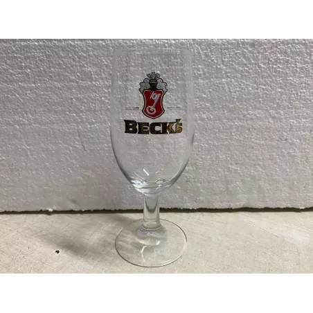 1 VERRE BECK'S  20/22CL HT 16.40CM