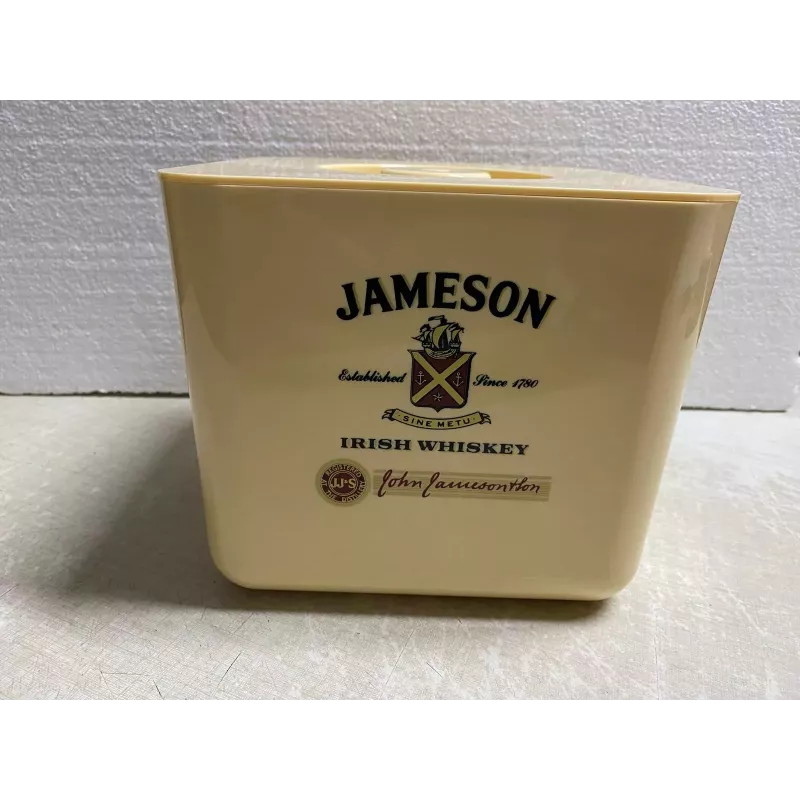BAC  JAMESON  HT.16.50CM  19CM X19CM