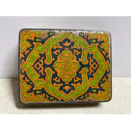 BOITE  TURMAC  CIGARETTES  9.40CM X7.40CM X1.50CM