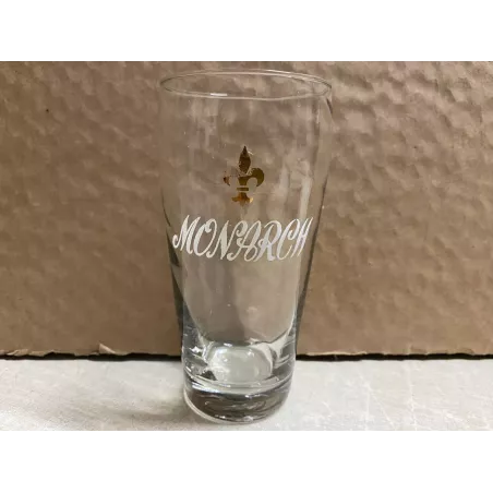 1 VERRE MONARCH  25CL HT 13.60CM