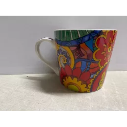 MUG MINNIE  DISNEY  HT 9.30CM  DIAMETRE 9.20CM