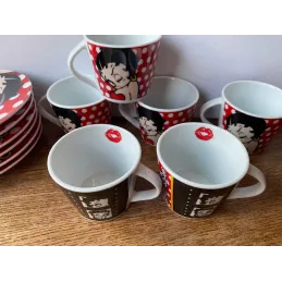 6 TASSES A CAFE  BETTY BOOP  +6 SOUS TASSES
