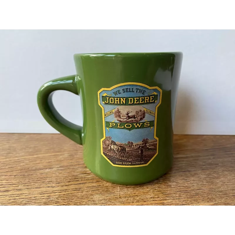 MUG JOHN DEERE  HT 9.80CM TRACTEUR
