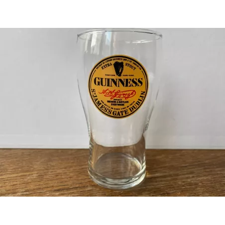 1 VERRE  GUINNESS  25CL HT 12.20CM