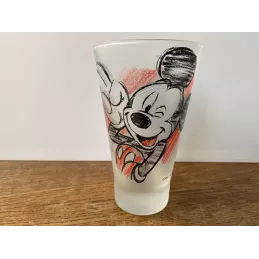 1 VERRE MICKEY  HT 13.80CM