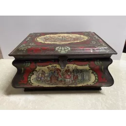 ANCIENNE BOITE  32CM X24CM X17CM